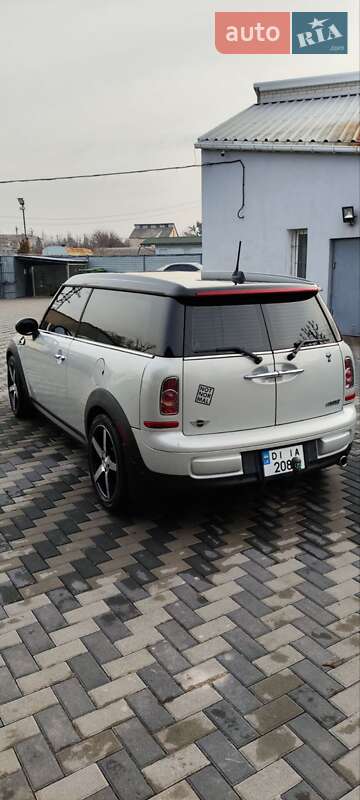 Хэтчбек MINI Cooper 2011 в Новомосковске