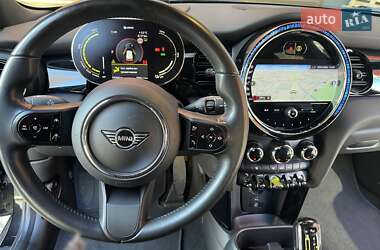 Хэтчбек MINI Cooper 2022 в Хмельницком