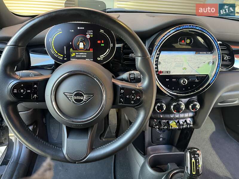 Хэтчбек MINI Cooper 2022 в Хмельницком