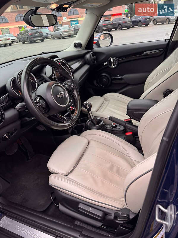 Хэтчбек MINI Cooper 2017 в Харькове фото 16 Хэтчбек MINI Cooper 2017 в Харькове