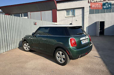 Хэтчбек MINI Cooper 2014 в Киеве