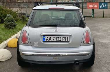 Хэтчбек MINI Cooper 2002 в Киеве