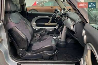Хэтчбек MINI Cooper 2002 в Киеве