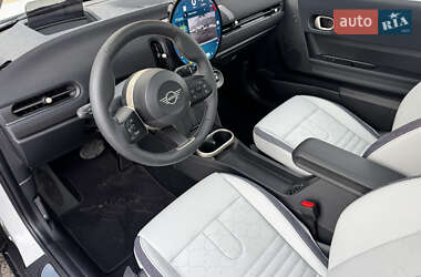 Хетчбек MINI Cooper 2024 в Києві