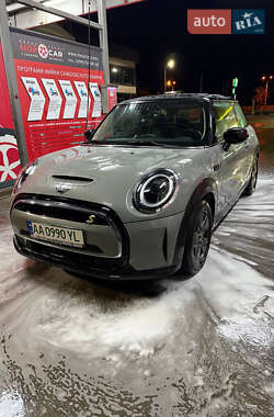 Хетчбек MINI Cooper 2022 в Києві