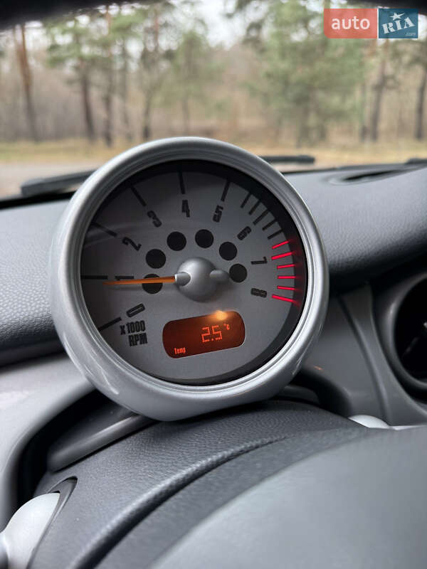 Хетчбек MINI Cooper 2003 в Києві