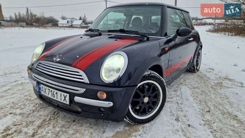 MINI Cooper 2003