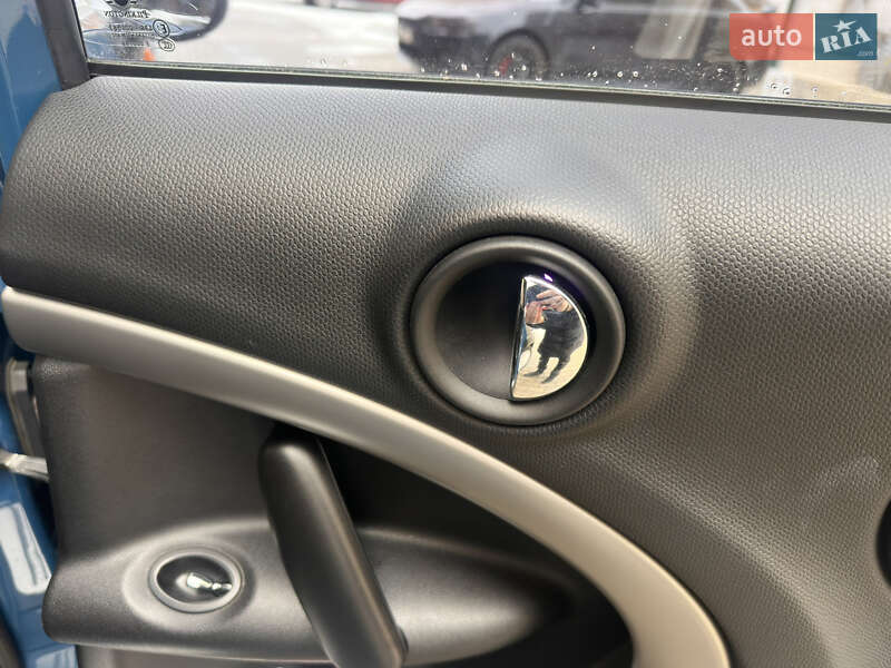 Хэтчбек MINI Cooper 2012 в Одессе