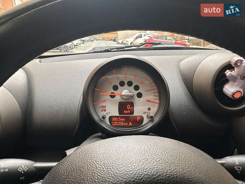 Хэтчбек MINI Cooper 2012 в Одессе