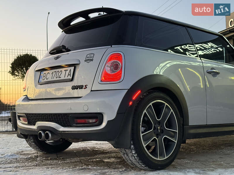 Хэтчбек MINI Cooper 2012 в Львове фото 23 Хэтчбек MINI Cooper 2012 в Львове