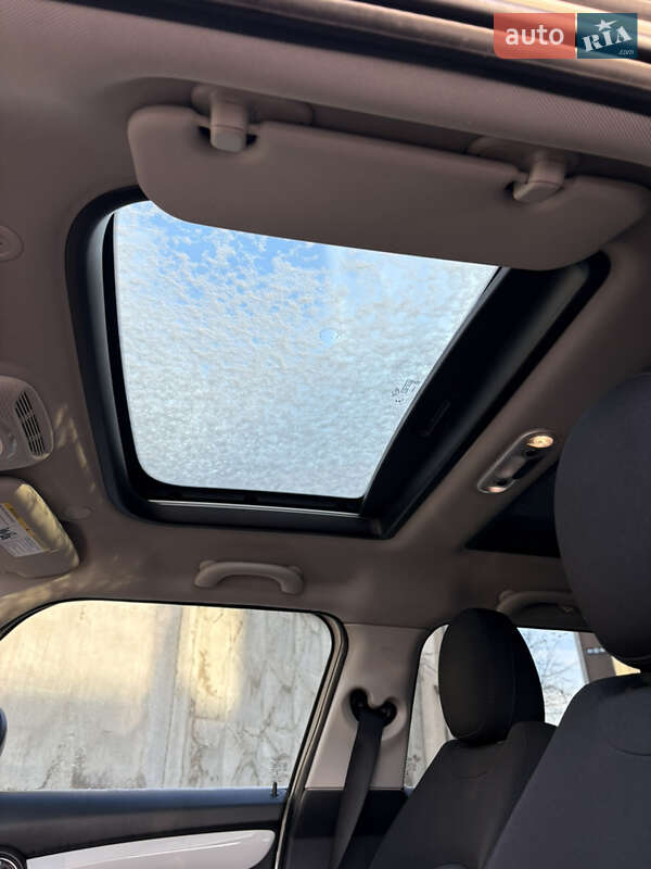 Хэтчбек MINI Cooper 2015 в Киеве