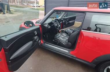 Хэтчбек MINI Cooper 2010 в Житомире