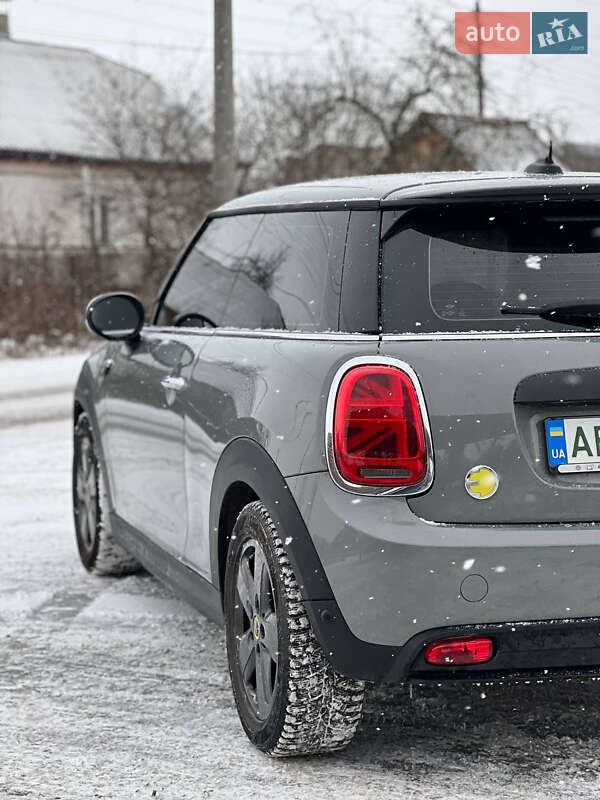 Хетчбек MINI Cooper 2022 в Вінниці