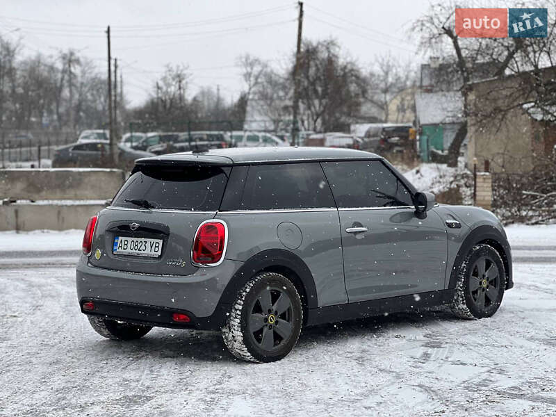 Хетчбек MINI Cooper 2022 в Вінниці