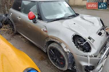 mini cooper 2016 в Киев от профессионального продавца Николай