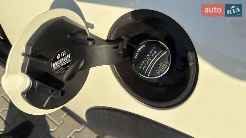 Хэтчбек MINI Cooper 2013 в Одессе