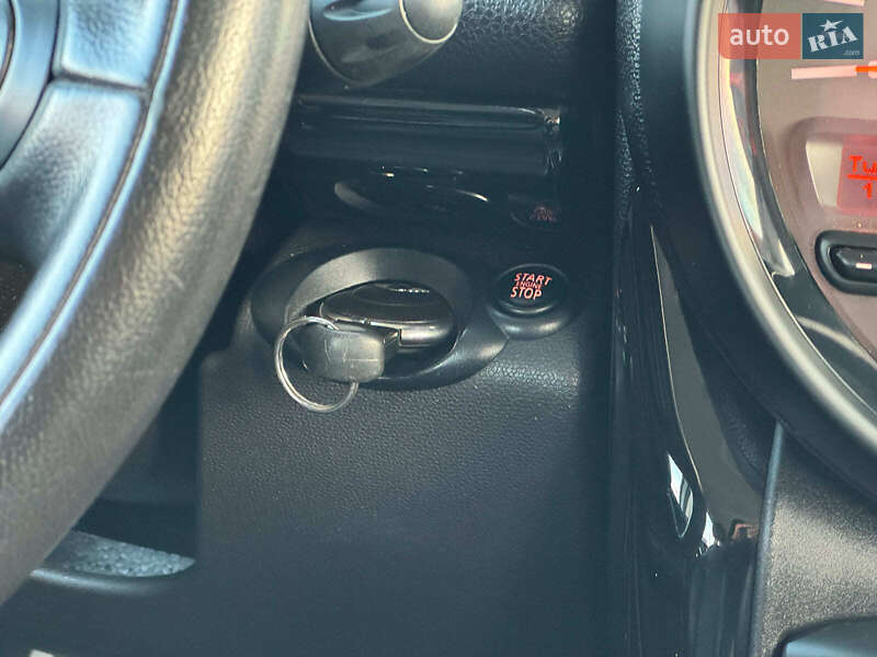 Хэтчбек MINI Cooper 2014 в Виннице