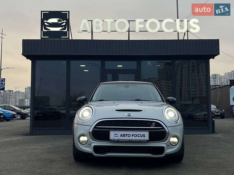 Хетчбек MINI Cooper 2015 в Києві