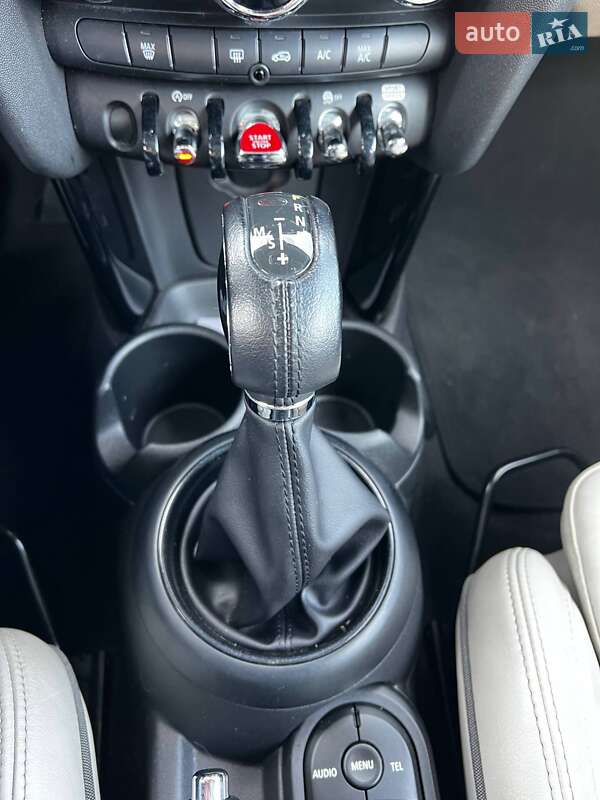 Хетчбек MINI Cooper 2017 в Києві