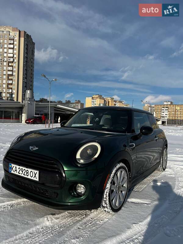 Хетчбек MINI Cooper 2017 в Києві