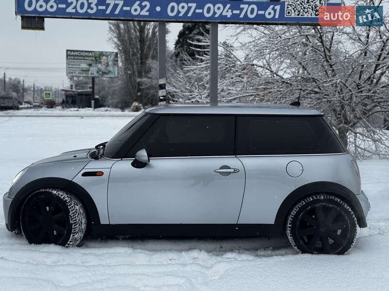 Хетчбек MINI Cooper 2004 в Василькові