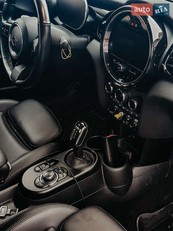 Хетчбек MINI Cooper 2021 в Миколаєві фото 15 Хетчбек MINI Cooper 2021 в Миколаєві