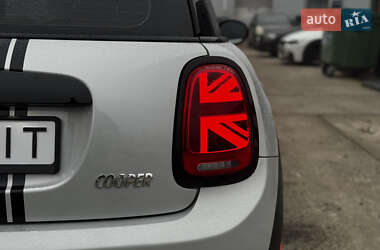Хэтчбек MINI Cooper 2015 в Житомире