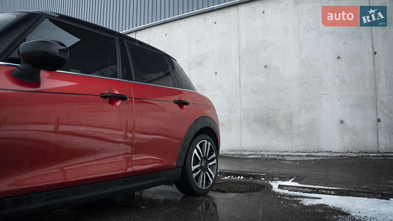 Хэтчбек MINI Cooper 2020 в Киеве