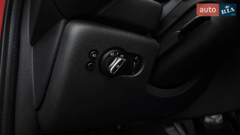 Хэтчбек MINI Cooper 2020 в Киеве