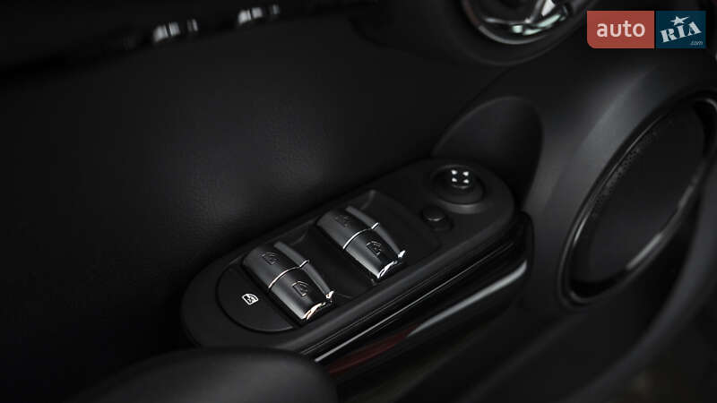 Хэтчбек MINI Cooper 2020 в Киеве