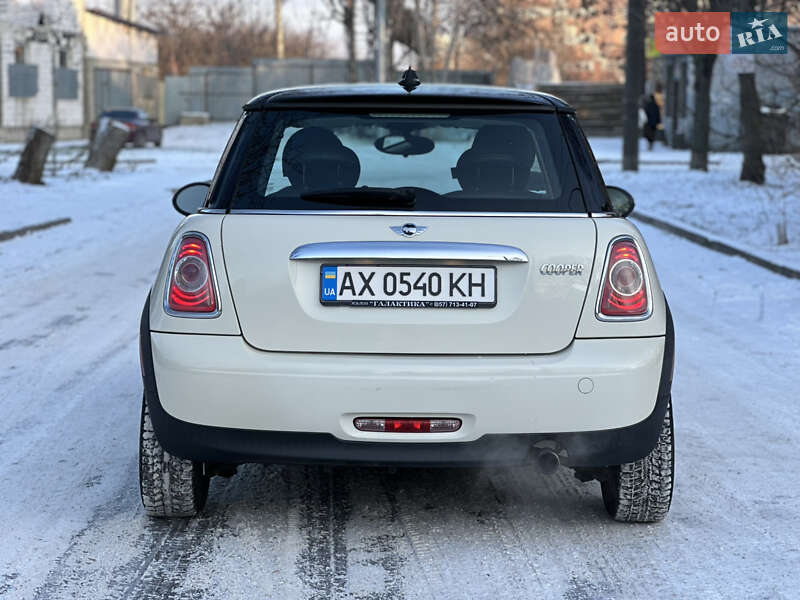 Хетчбек MINI Cooper 2012 в Одесі