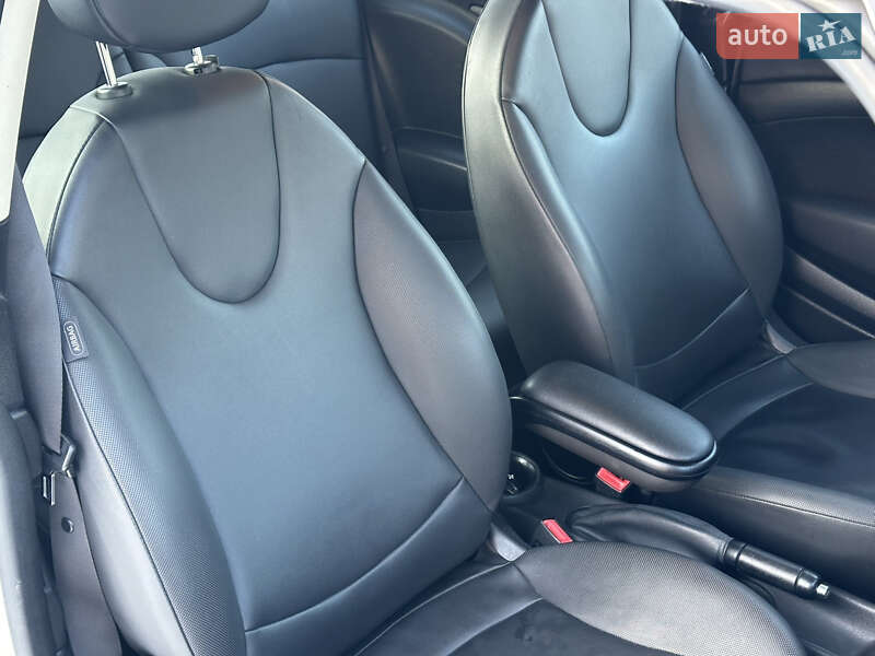 Хетчбек MINI Cooper 2012 в Одесі