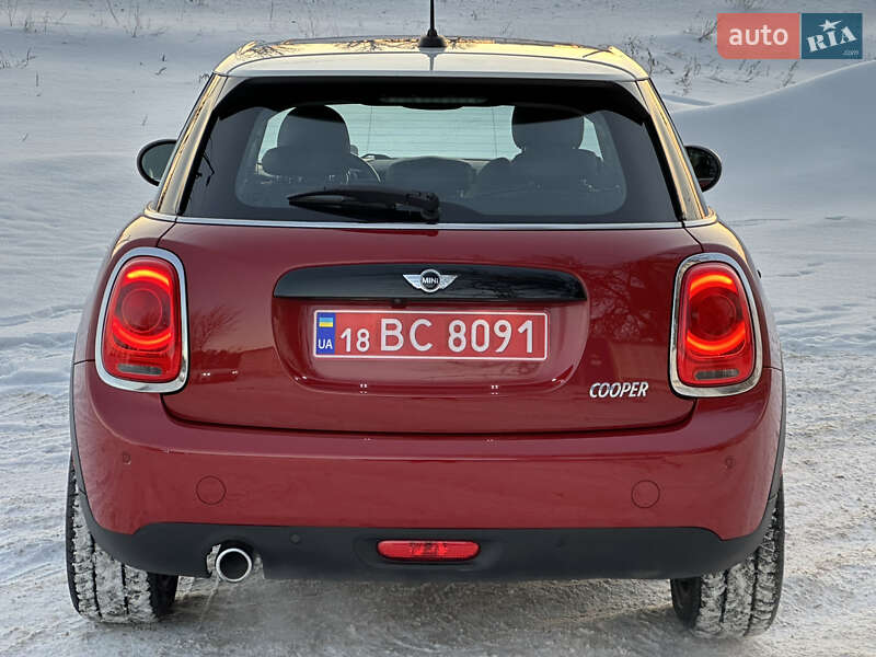 Хетчбек MINI Cooper 2017 в Києві