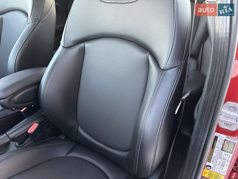 Хетчбек MINI Cooper 2017 в Києві