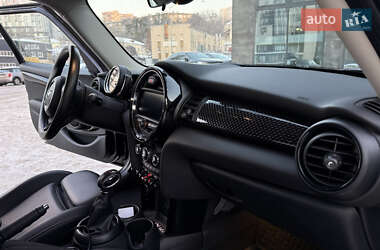 Хэтчбек MINI Cooper 2017 в Киеве