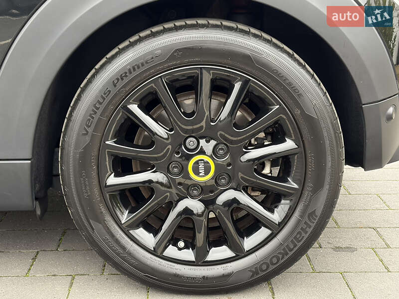 Хэтчбек MINI Cooper 2022 в Ужгороде