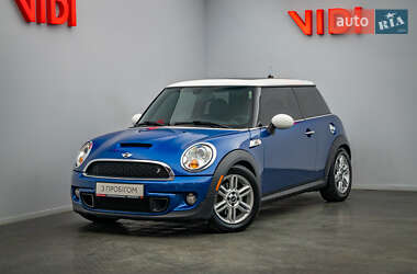 Хэтчбек MINI Cooper 2013 в Киеве