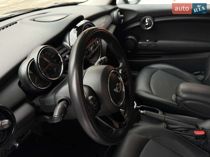 Хэтчбек MINI Cooper 2014 в Киеве фото 10 Хэтчбек MINI Cooper 2014 в Киеве