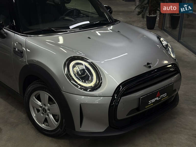 Хэтчбек MINI Cooper 2023 в Одессе