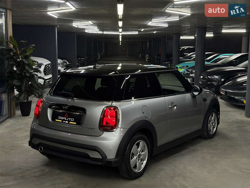 Хэтчбек MINI Cooper 2023 в Одессе