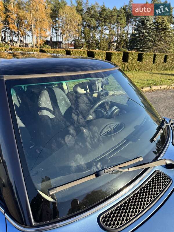 Хэтчбек MINI Cooper 2004 в Луцке