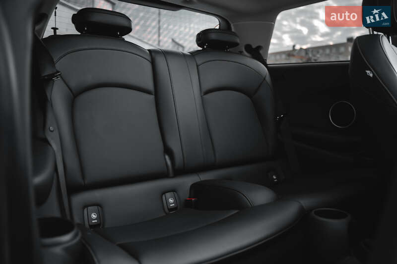 Хетчбек MINI Cooper 2014 в Києві