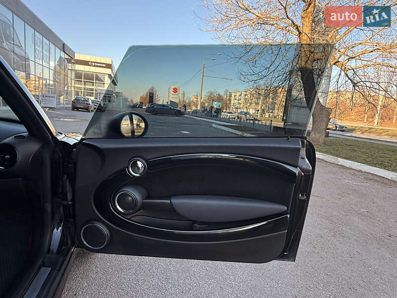 Хэтчбек MINI Cooper 2010 в Харькове