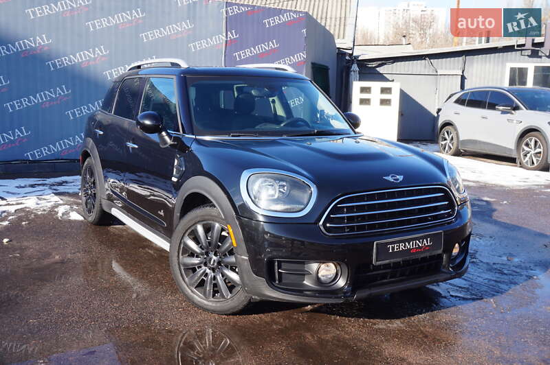 Хэтчбек MINI Cooper 2017 в Одессе фото Хэтчбек MINI Cooper 2017 в Одессе