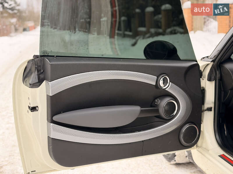 Хетчбек MINI Cooper 2010 в Києві
