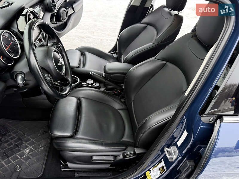 Хэтчбек MINI Cooper 2015 в Виннице