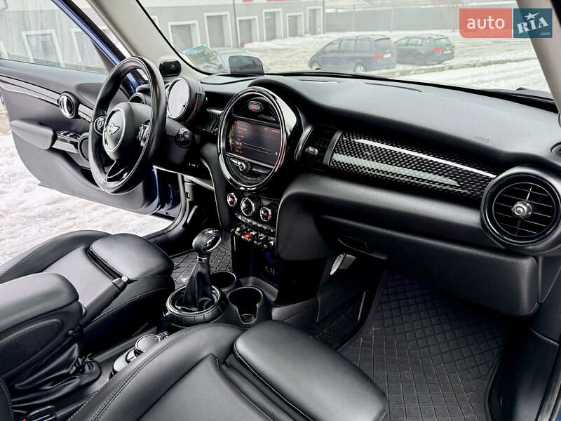 Хэтчбек MINI Cooper 2015 в Виннице