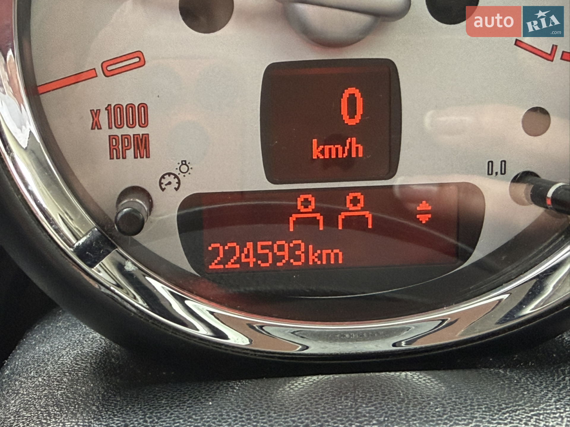 2011 MINI Cooper - мініатюра 2