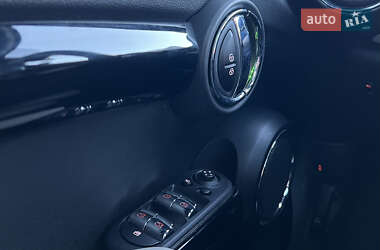 Хетчбек MINI Cooper 2018 в Києві
