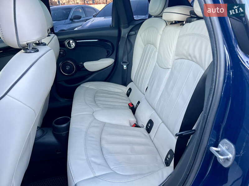 Хетчбек MINI Cooper 2018 в Києві фото 45 Хетчбек MINI Cooper 2018 в Києві